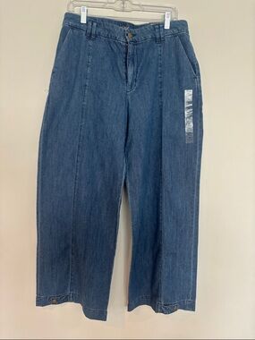 American Eagle convertible trouser jeans. Wide-Leg Denim Pants in Medium Blue
